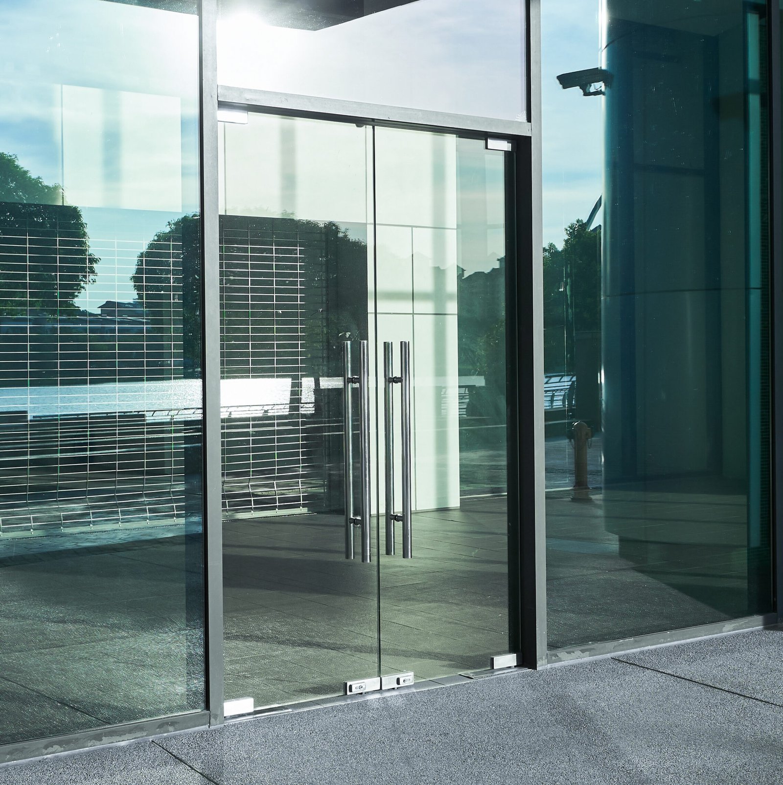 Imagen de una Puerta Flotante de alta calidad